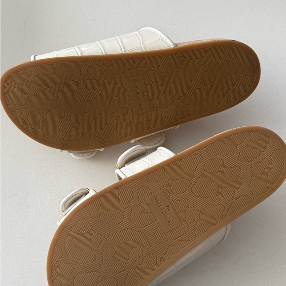 Veronica Beard Buckle Sandal - Picture 3 of 3